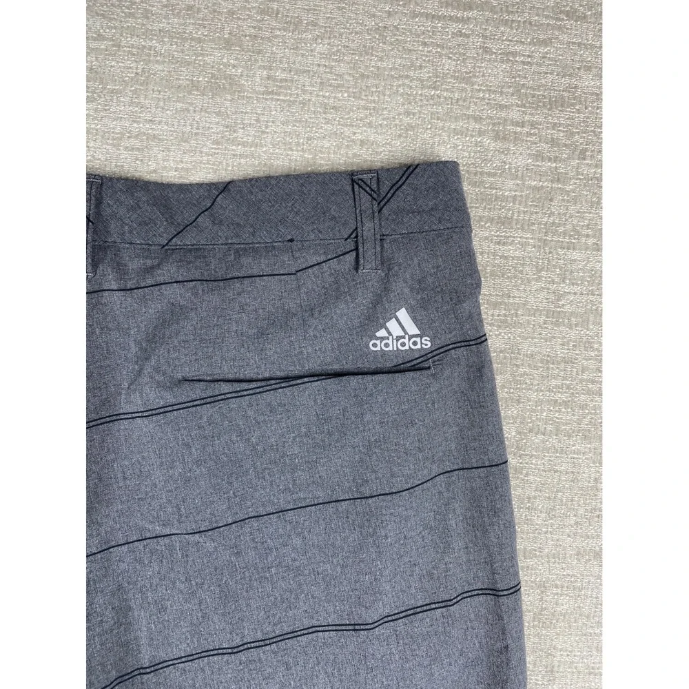 Adidas FJ9868 Ultimate365 Striped Golf Shorts Mens 32 Gray Heathered Stretch